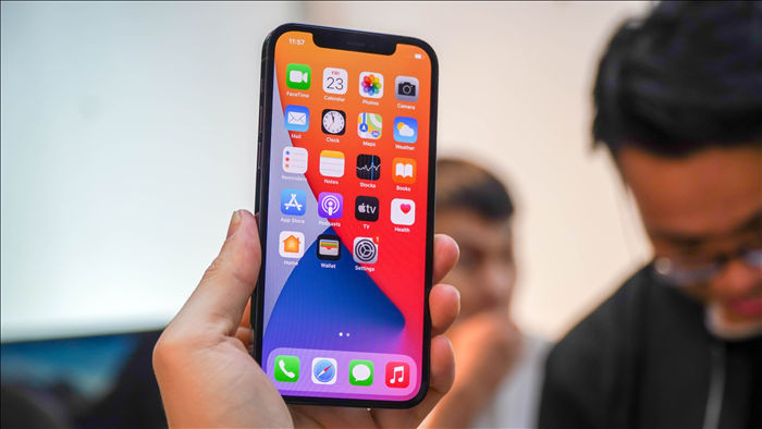 iPhone 12 Pro Hàn Quốc về Việt Nam, giá giảm chạm đáy - 2