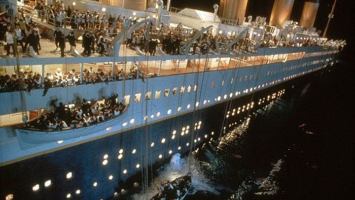 Tour lặn biển “để đời” - thám hiểm xác tàu đắm huyền thoại Titanic - 7