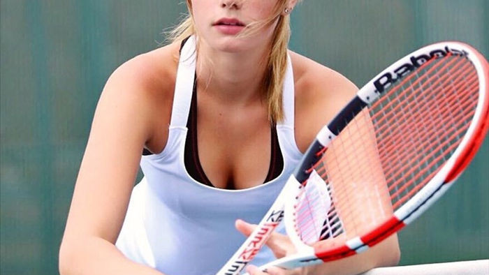 Ngắm vẻ đẹp đầy quyến rũ của “Sharapova mới” làng quần vợt - 2