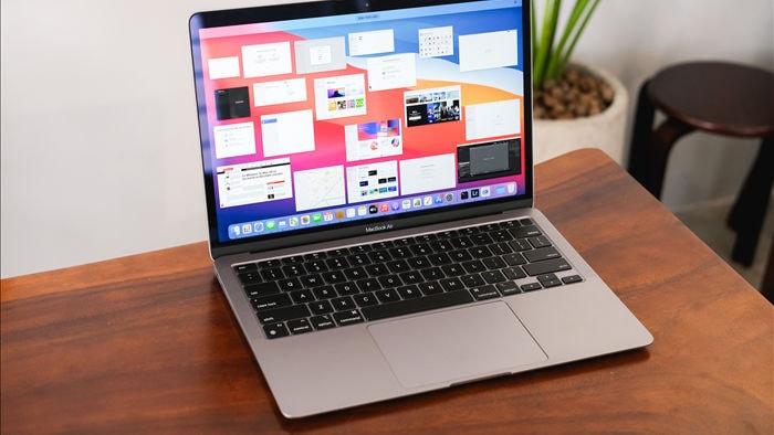 Chip M1 quá mạnh, người dùng lũ lượt rao bán MacBook chip Intel vì sợ mất giá - Ảnh 1. Chip M1 quá mạnh, người dùng lũ lượt rao bán MacBook chip Intel vì sợ mất giá - Ảnh 1.