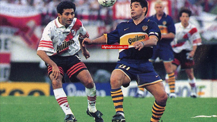 Những khoảnh khắc đáng nhớ trong sự nghiệp của Diego Maradona - 9