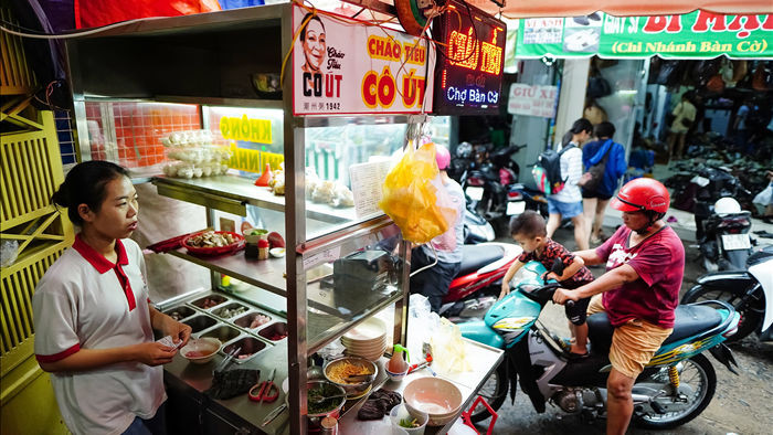 5 quán ăn ngon trứ danh tồn tại hơn 50 năm ở Sài Gòn - 11