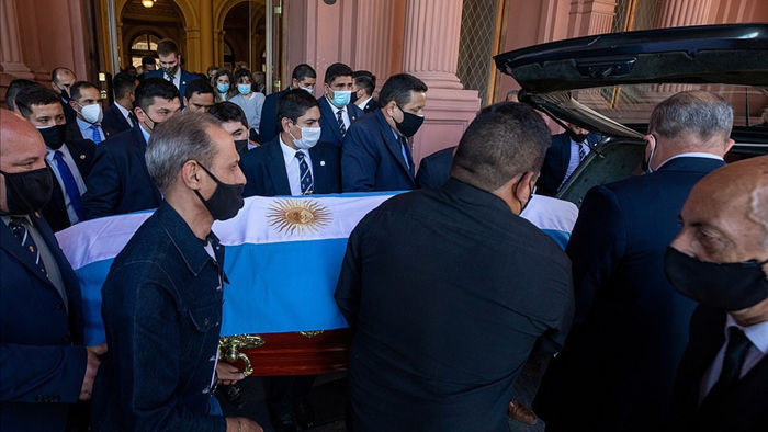 Nữ y tá khai báo sai xung quanh cái chết của Maradona - 1