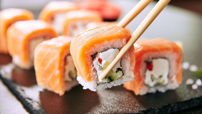 Gặp ảo giác trong nhiều tháng vì ăn sushi để lâu ngày - 2