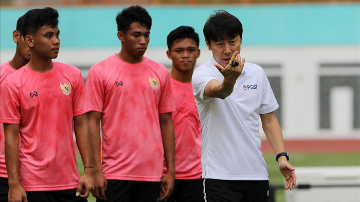 Indonesia vui ra mặt khi AFF Cup bị hoãn - 1