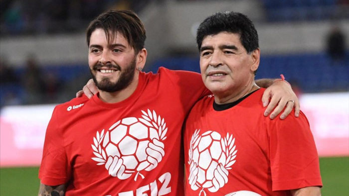 Con trai Maradona: Tôi thà chết đói, chứ không tranh giành quyền thừa kế - 1