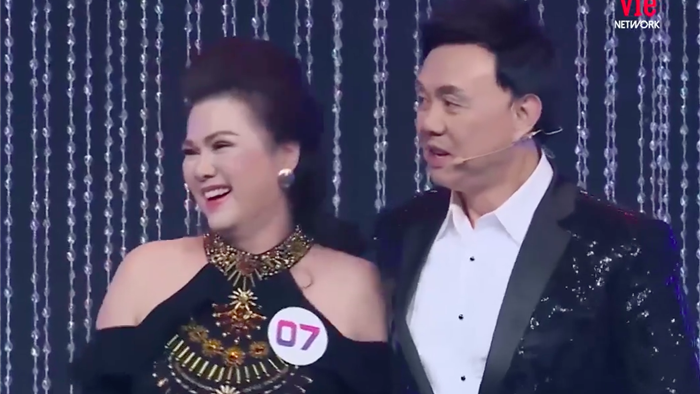 Lần duy nhất Chí Tài và vợ - ca sĩ Phương Loan hôn nhau trên truyền hình - Ảnh 6.