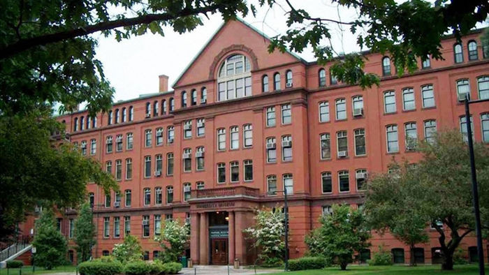 Harvard công bố số sinh viên được chấp nhận trong kỳ nộp đơn sớm