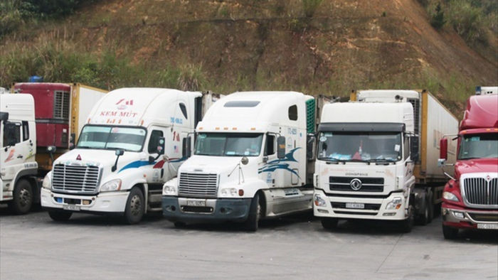 Hải quan sắp bán đấu giá 100 xe tải chở hàng hoá vô chủ