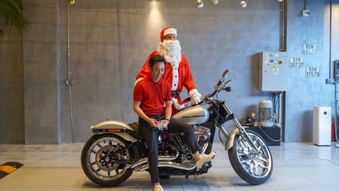 Cường Đô La mua Harley-Davidson hàng độc giá gần 2 tỷ đồng - 1