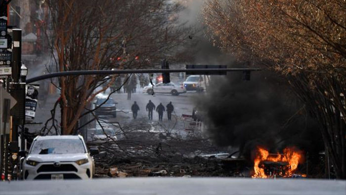  Cảnh sát Mỹ: Vụ nổ rung chuyển thành phố Nashville là hành động cố ý - 1