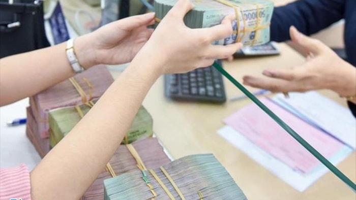 Lãi suất năm 2021 có thể thoát đáy - 1