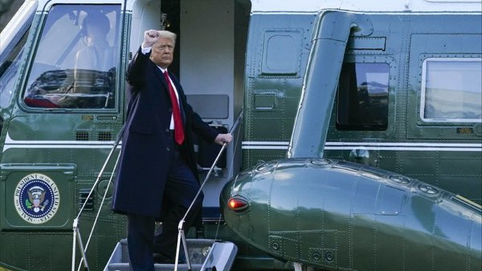 Hình ảnh Tổng thống Donald Trump rời Nhà Trắng