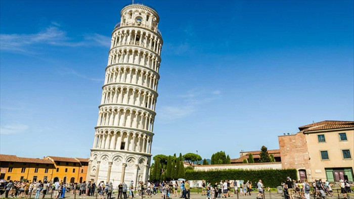 Điều gì khiến tháp nghiêng Pisa không đổ suốt 800 năm chấp cả động đất? - 1