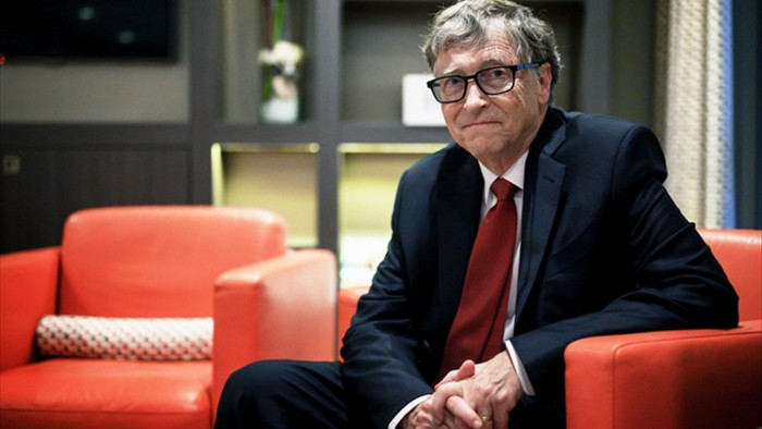 Tỷ phú Bill Gates hào hứng khi được tiêm vắc xin ngừa Covid-19 - 2