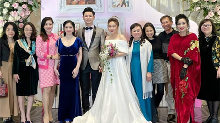 Hồng Nhung, Mỹ Linh dự lễ cưới của con gái Thanh Lam