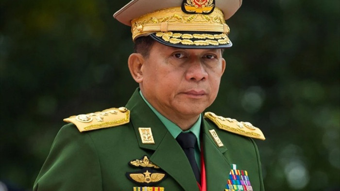 Thống tướng quyền lực đứng sau đảo chính Myanmar lần đầu lên tiếng - 1