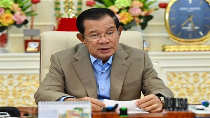 Thủ tướng Hun Sen bất ngờ dừng tiêm vaccine COVID-19 của Trung Quốc - 1
