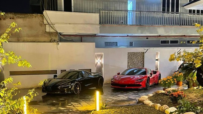 Bên trong garage siêu xe hoành tráng của giới đại gia Việt