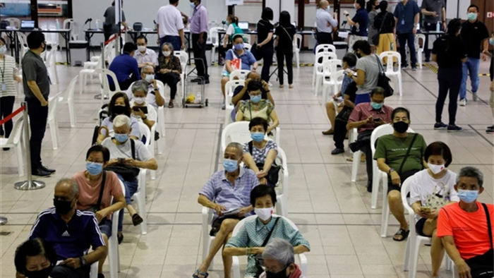 Khó hiểu vaccine Trung Quốc chuyển tới Singapore khi chưa được phê duyệt - 1