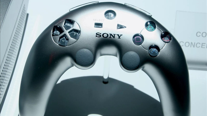 Bằng sáng chế mới nhất của Sony tiết lộ một chiếc gamepad PlayStation bằng... quả chuối - Ảnh 1.