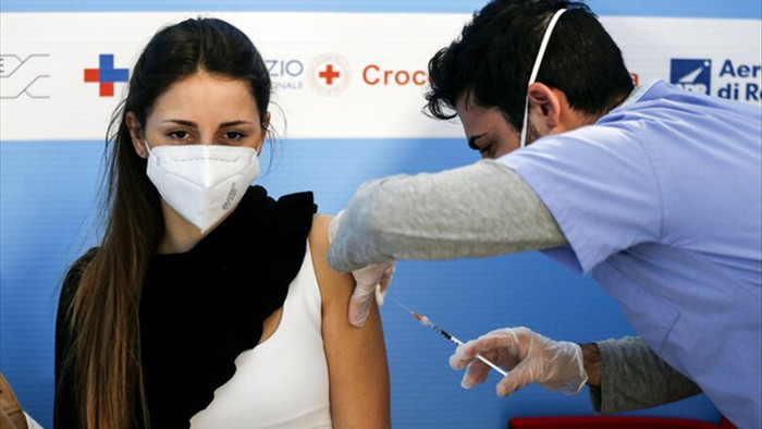 Châu Âu khóa chân vắc xin Covid-19, vắc xin Trung Quốc tỏa khắp thế giới - 2