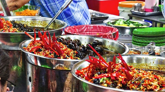 Lạc vào thiên đường ẩm thực cả trăm món 'vừa ngon, vừa rẻ' ở Đà Nẵng