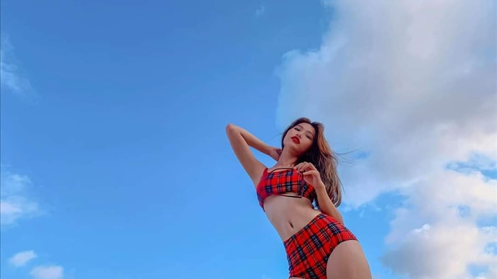 Mỹ nhân nóng bỏng được Trấn Thành yêu quý, ghép cặp với con trai trong Bố già là ai? - Ảnh 12. Mỹ nhân nóng bỏng được Trấn Thành yêu quý, ghép cặp với con trai trong Bố già là ai? - Ảnh 12.