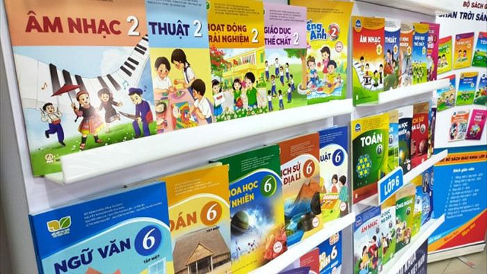 Hai bộ sách giáo khoa biến mất: NXB Giáo dục Việt Nam nói gì? - 1