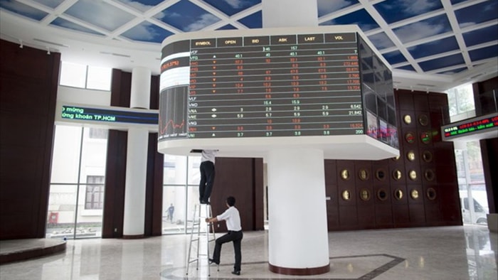 Mất 3 tháng để sửa lỗi sàn HSX: Câu hỏi về năng lực và trách nhiệm - 1 Mất 3 tháng để sửa lỗi sàn HSX: Câu hỏi về năng lực và trách nhiệm - 1