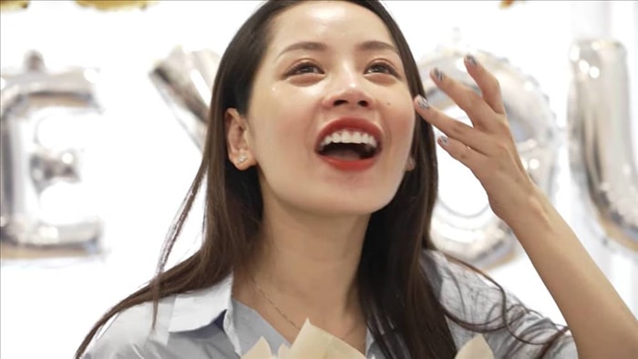 Chi Pu bật khóc vì được Mỹ Tâm khen giọng hát, netizen phản ứng cực gắt với loạt bình luận đọc mà mệt mỏi - Ảnh 2. Chi Pu bật khóc vì được Mỹ Tâm khen giọng hát, netizen phản ứng cực gắt với loạt bình luận đọc mà mệt mỏi - Ảnh 2.