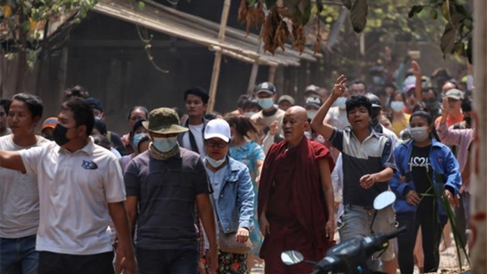 Hội Phật giáo quyền lực nhất Myanmar chỉ trích quân đội - 1