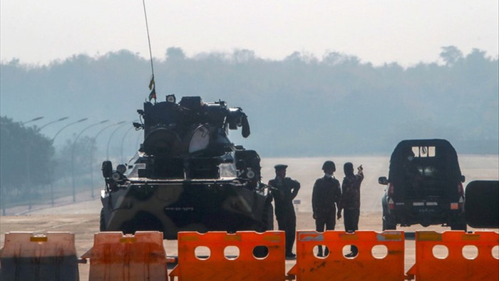 Mỹ chuẩn bị giáng đòn vào cỗ máy in tiền của quân đội Myanmar - 1