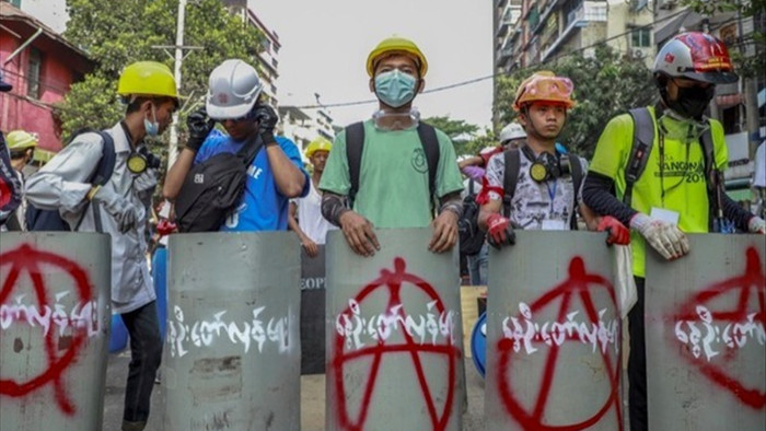 Sau đình công gây tê liệt, biểu tình tái diễn ở Myanmar