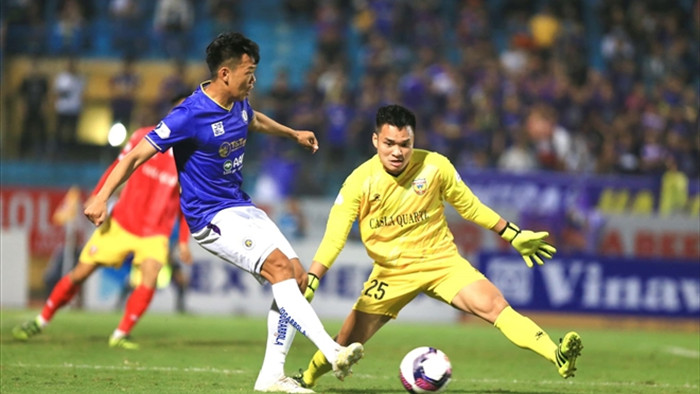 Ghi bàn phút 90, Hà Nội FC chật vật hòa Hà Tĩnh - 2