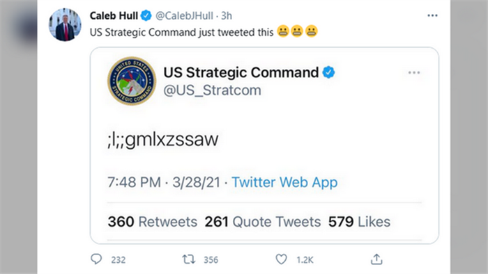 Tranh cãi thông điệp Twitter bí ẩn của quân đội Mỹ - 1