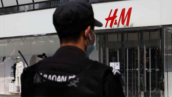 Hàng loạt cửa hàng HM ở Trung Quốc bị buộc phải đóng cửa - 1
