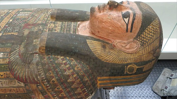 Phát hiện bất ngờ về xác ướp người phụ nữ Ai Cập 2.600 năm tuổi nổi tiếng - 1
