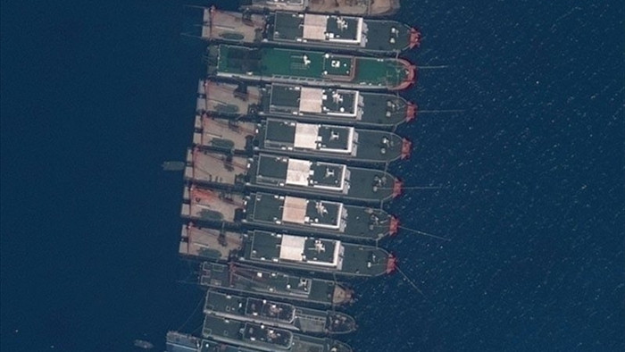 Philippines tố 44 tàu Trung Quốc vẫn ở đảo Sinh Tồn Đông - 1