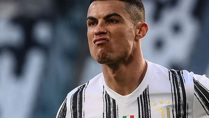 C.Ronaldo chói sáng, Juventus xuất sắc hạ gục Napoli - 2