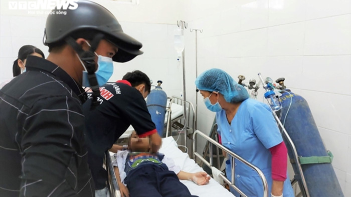 Chơi đồ chơi lạ, hơn 30 học sinh tiểu học Đà Nẵng nhập viện cấp cứu - 1