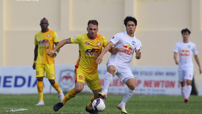 Đánh bại CLB Thanh Hóa, HAGL vững ngôi đầu V-League - 1