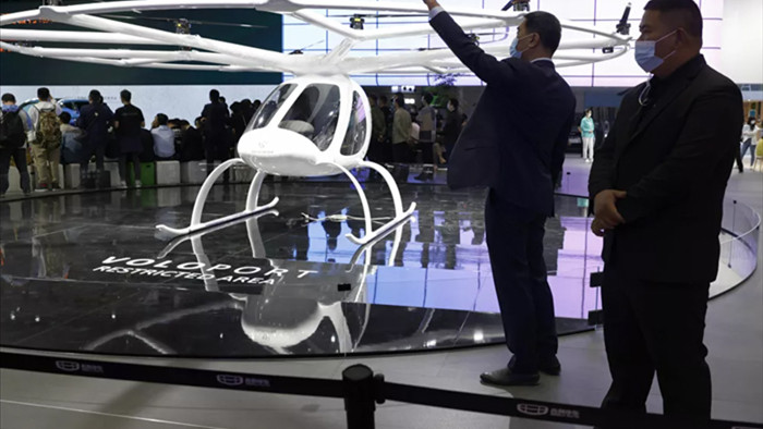 Lạc vào thế giới tương lai tại triển lãm ô tô Thượng Hải 2021