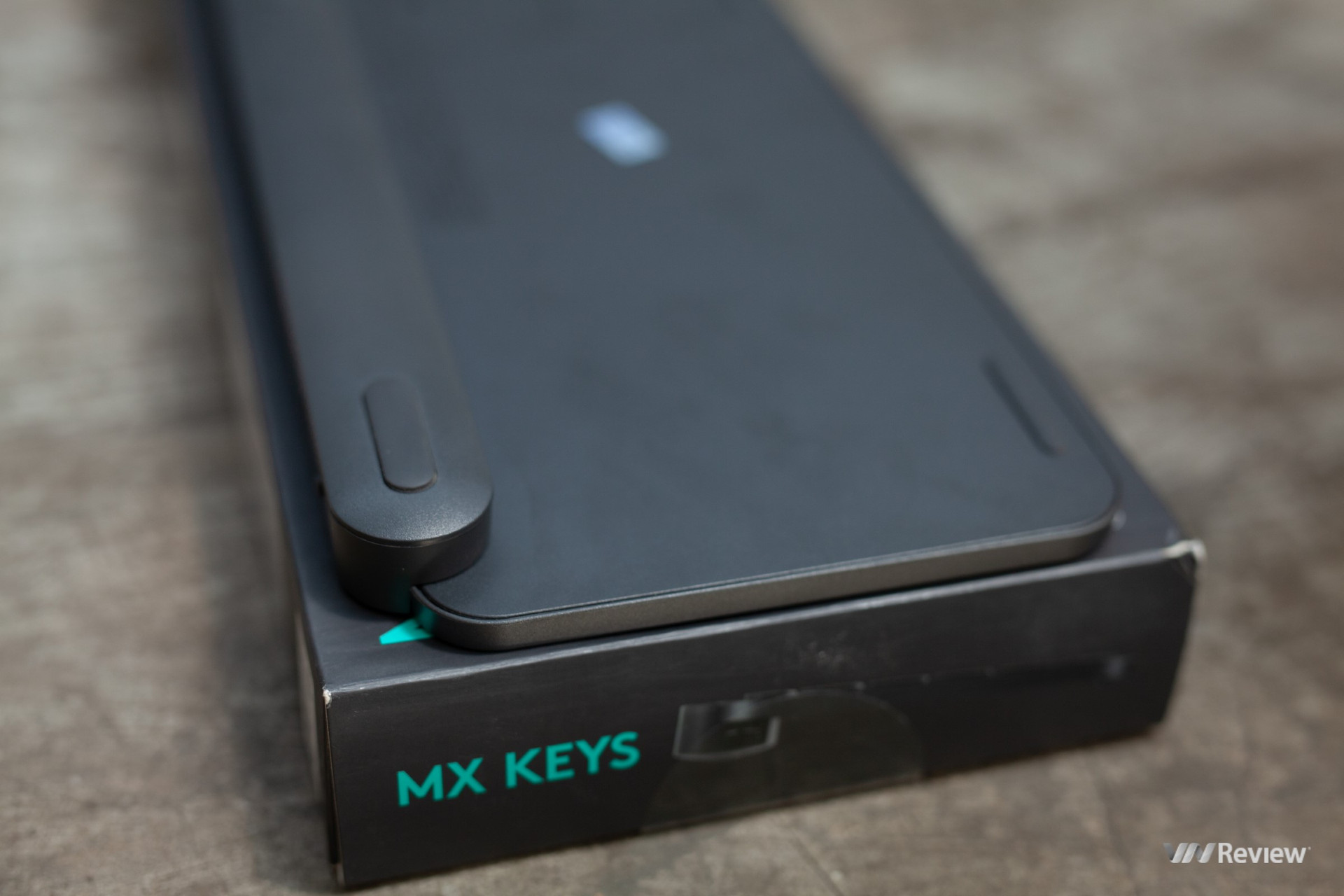 Đánh giá Logitech MX Keys: Xứng danh ông hoàng trong làng bàn phím văn phòng