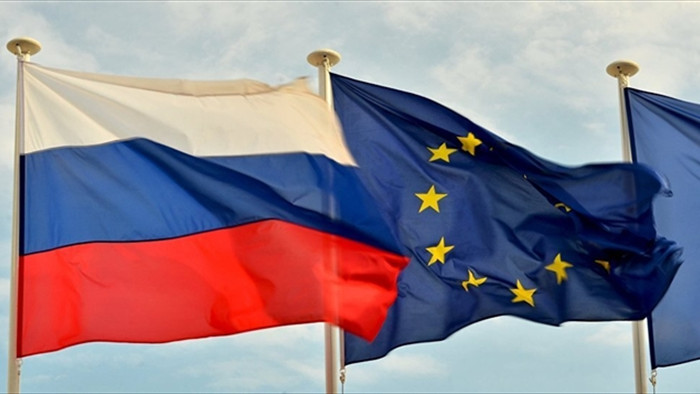 Nga cấm 8 quan chức EU nhập cảnh, EU cảnh báo sẽ đáp trả - 1