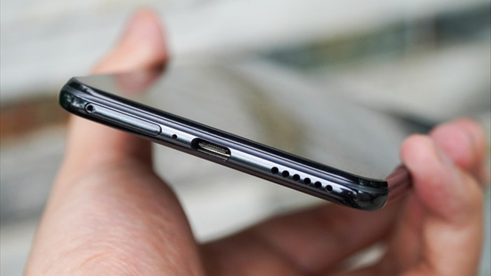 Đánh giá Xiaomi Mi 11 Lite: thiết kế mỏng nhẹ, hiệu năng đủ dùng - 10