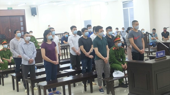 Vụ Nhật Cường: Người bình thường cũng biết hàng lậu không báo cáo thuế được - 1 Vụ Nhật Cường: Người bình thường cũng biết hàng lậu không báo cáo thuế được - 1