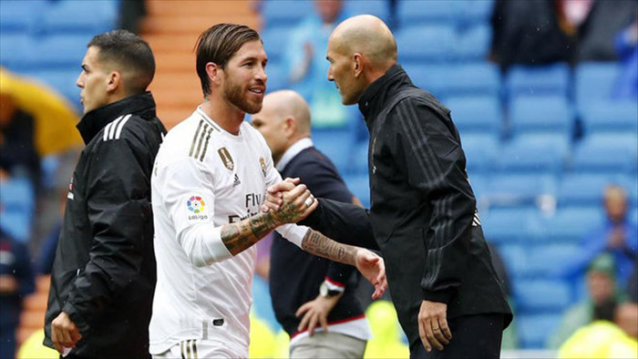 Zidane sẵn sàng rời Real Madrid, lộ ứng viên lên thay