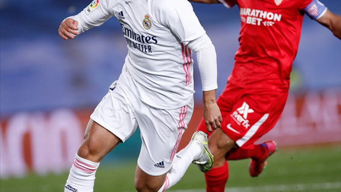Thoát thua Sevilla phút 94, Real Madrid lỡ cơ hội lên đỉnh