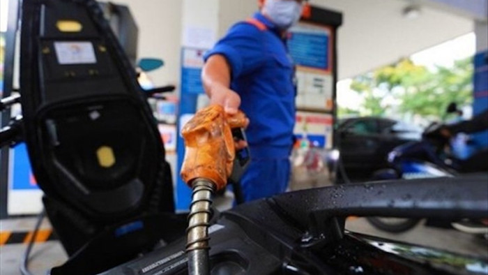 Giá xăng dầu đồng loạt tăng - 1